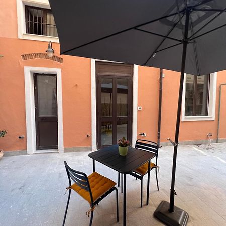 Domus Catania Centroヴィラ エクステリア 写真